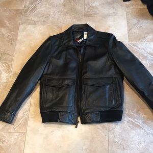 BRAND NEW MENS VINCE CAMUTO LEATHER JACKET!! NWT!!